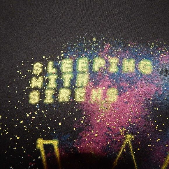 Sleeping With Sirens Light Up In the Dark women's junior's small graphic t-shirt - Picture 3 of 8
